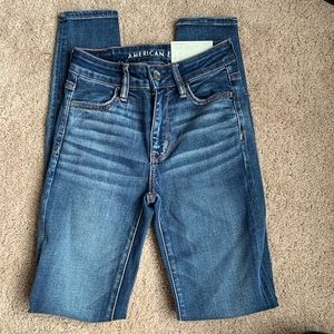 American Eagle Jeans - High Waisted